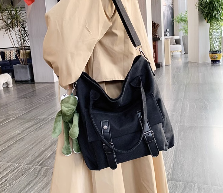 Fashionable One Shoulder Canvas Bag For Women