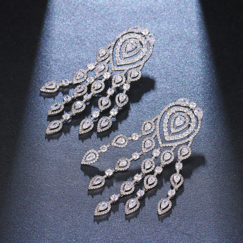 Fashion Long Full Diamond Inlaid Exaggerated Elegant Earrings