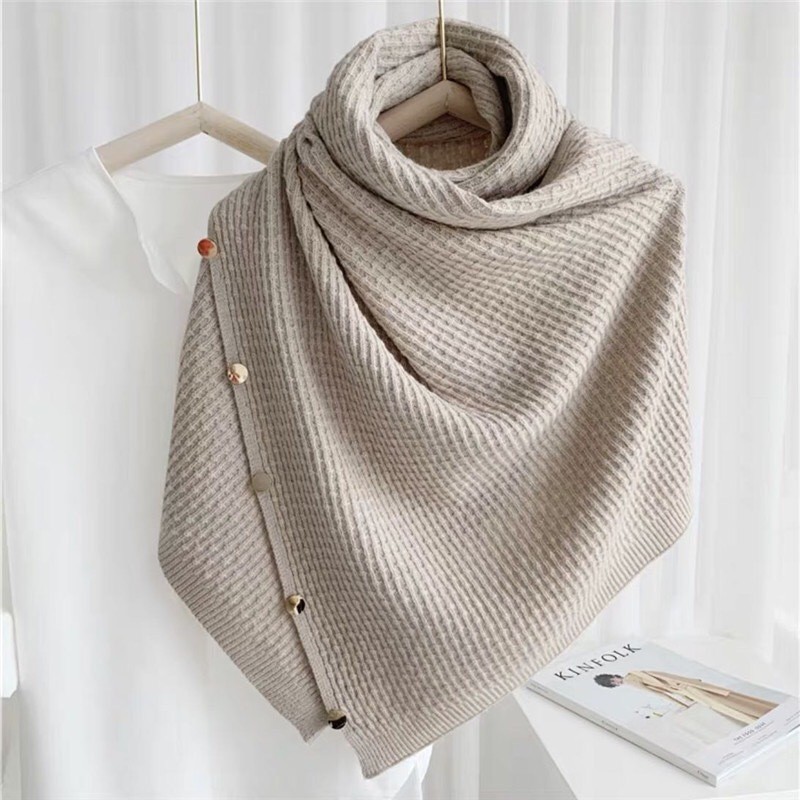 Fashionable Knitted Scarf for Women