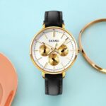 Women's Watch - Genuine Leather Retro Round Quartz Watch