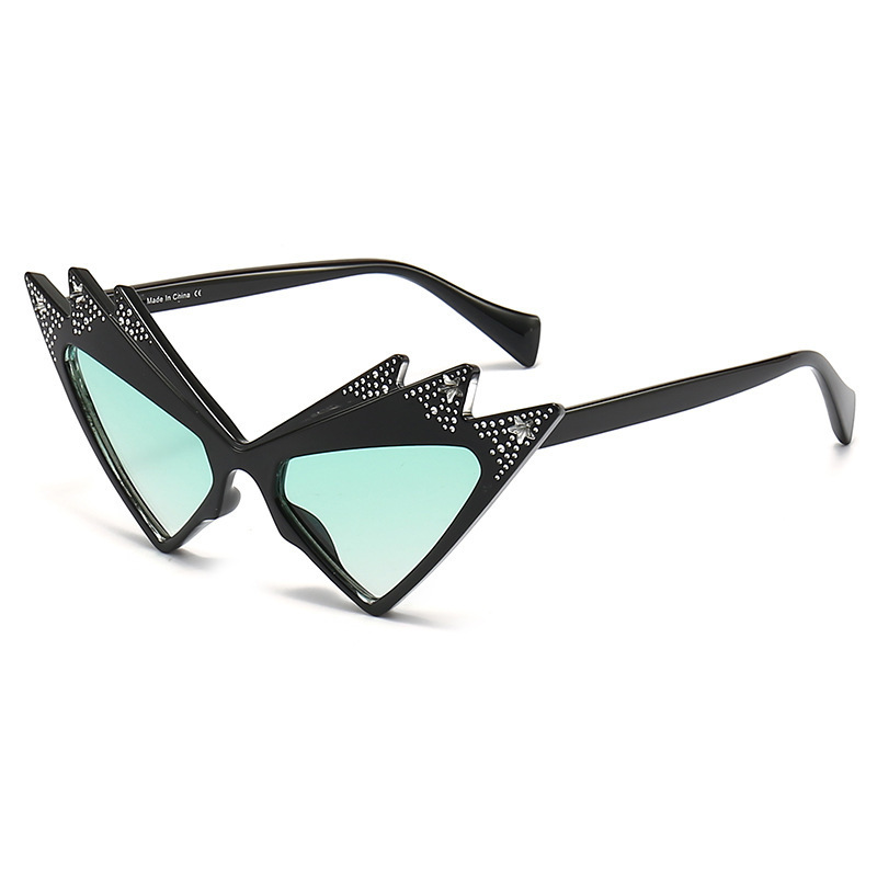 Women’s Travel & Party Sunglasses