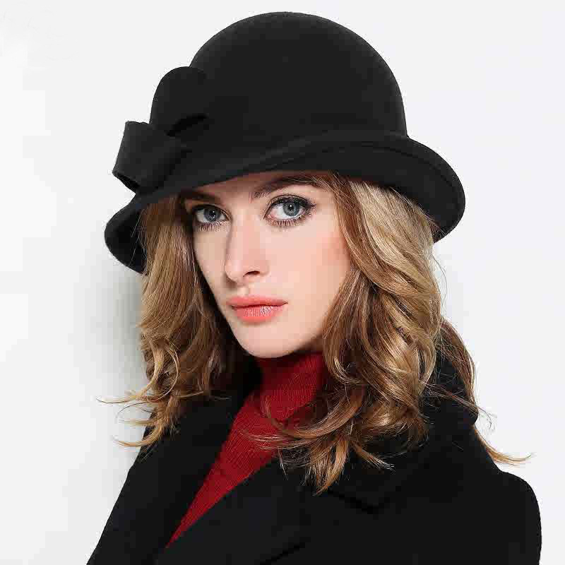 Women's Hat - Chic French Retro Design