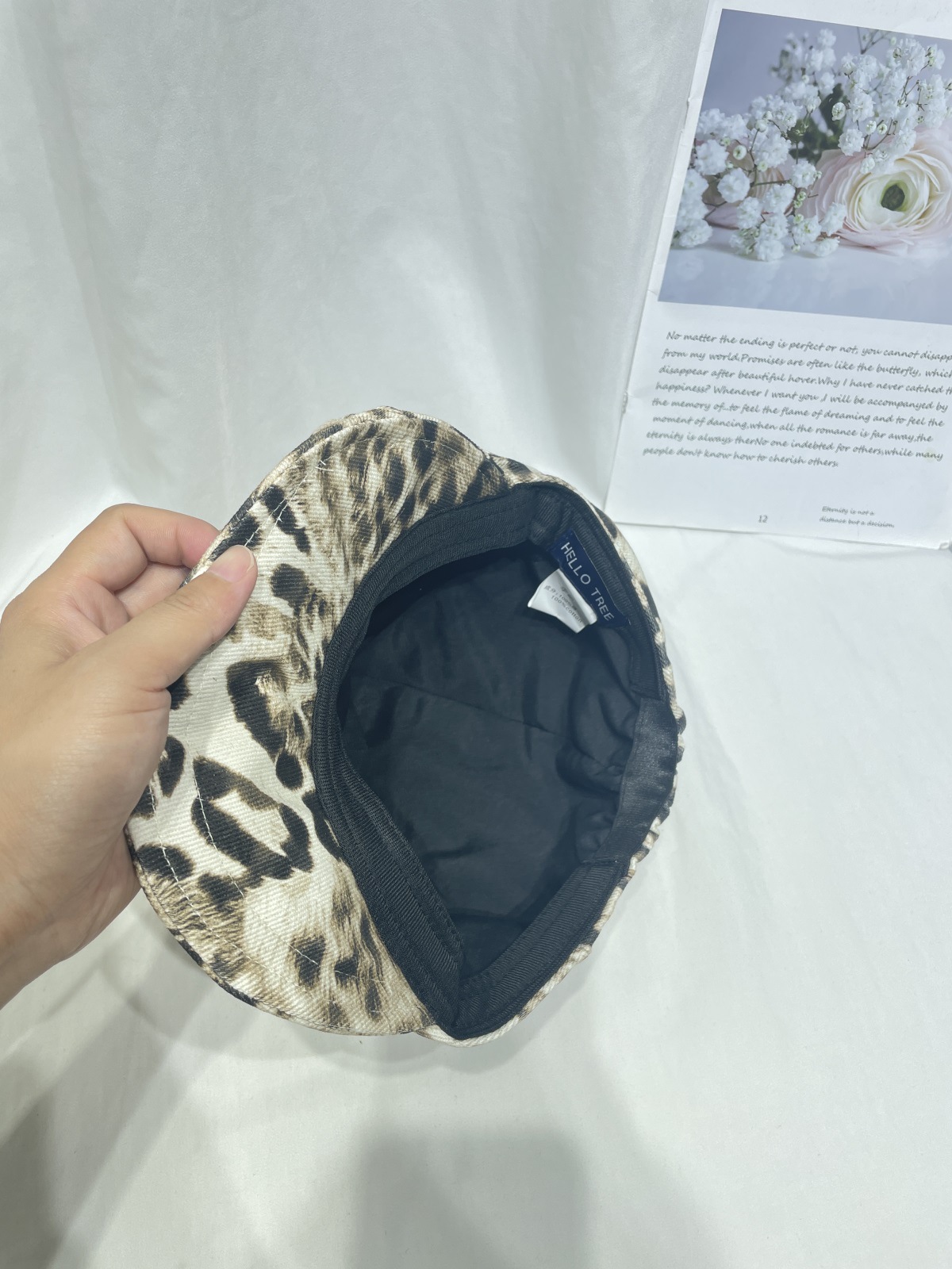 Ženska beretka s leopard printom – Retro Stil